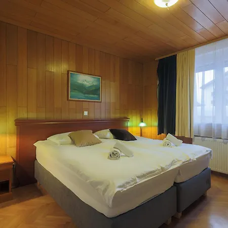 Papas Apartamento Lesce (Upper Carniola)